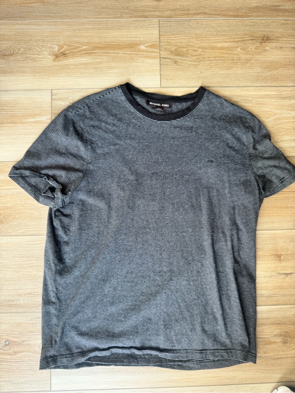 Michael Kors Men's Black and Gray Thin-Striped Crew Neck Tee